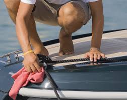 limpieza de embarcaciones en Palma de Mallorca