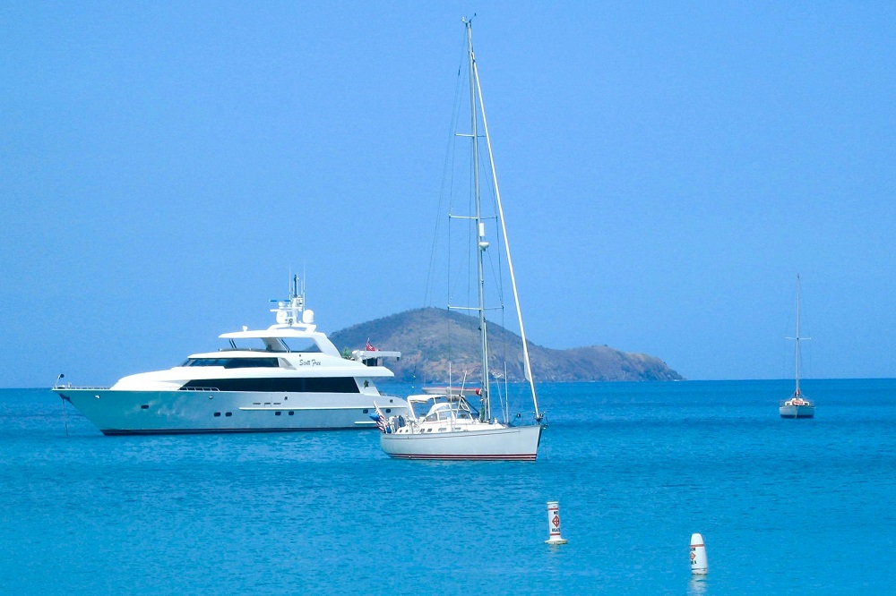 Limpieza de barcos en Palma de Mallorca