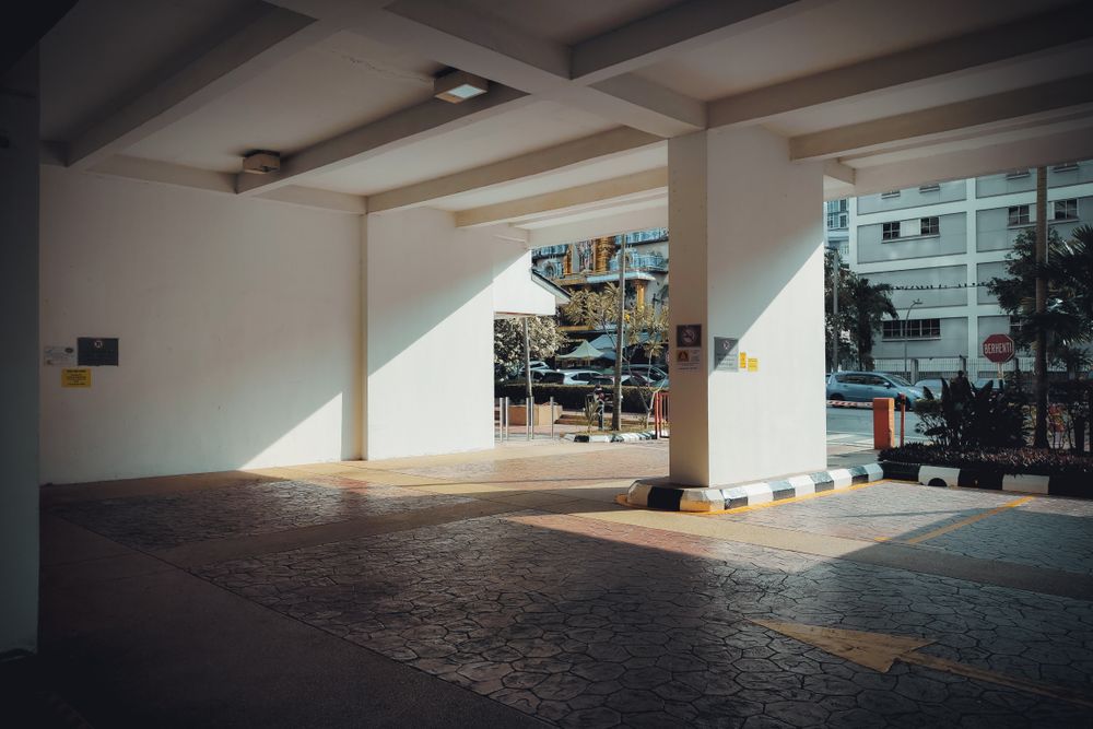 Multiservicios en Madrid y auxiliar de parking: una solución profesional para mejorar la gestión de aparcamientos
